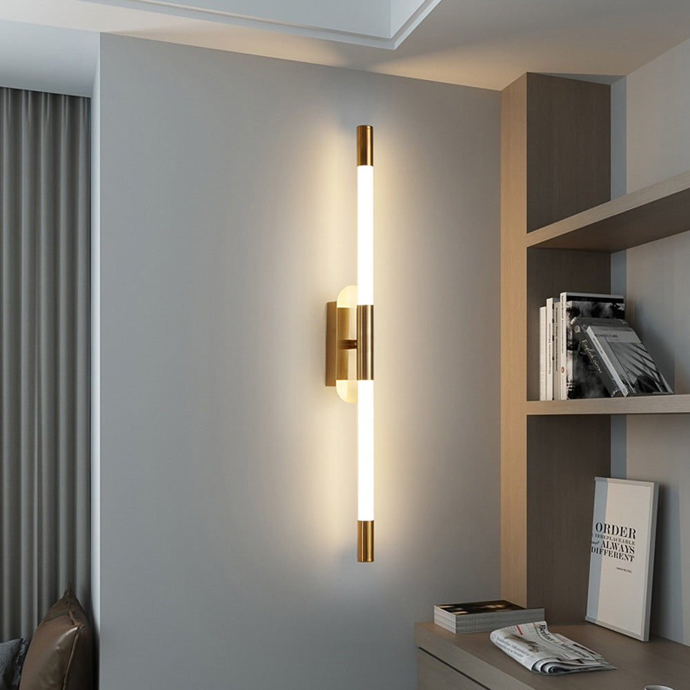 Bold Meek (Gold) Wall Light (800 mm)