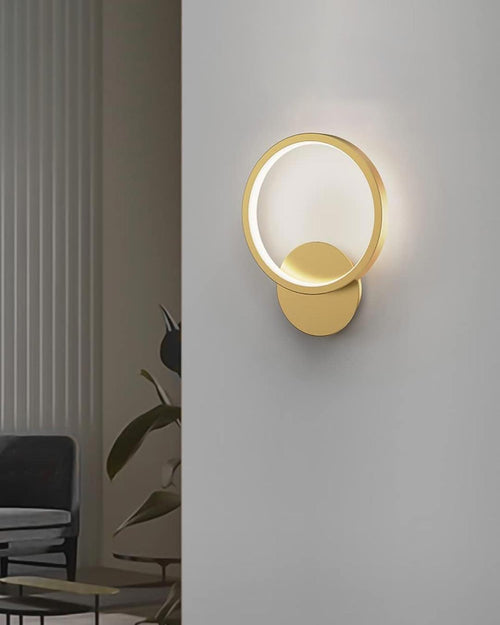 Luminaire Round LED Wall Light - Gold