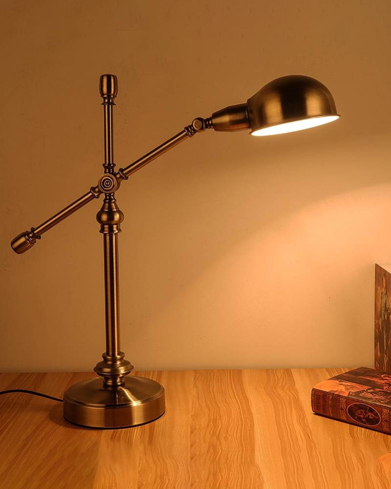 Reading Desk Lamp