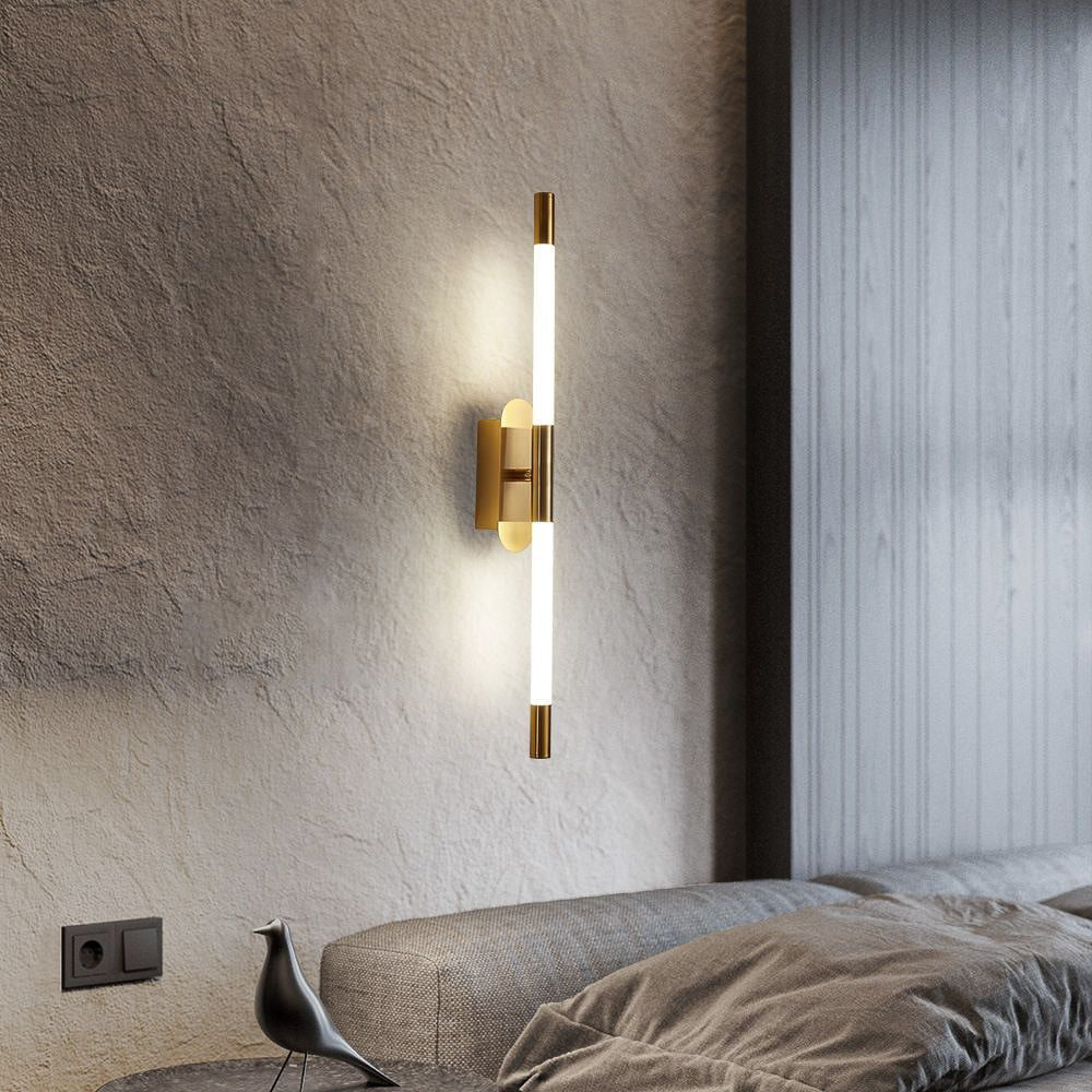 Bold Meek (Gold) Wall Light (600 mm)