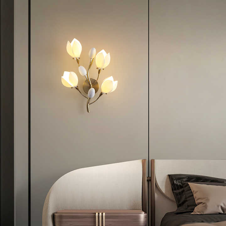 Ginkgo Leaf Luxury Wall Light