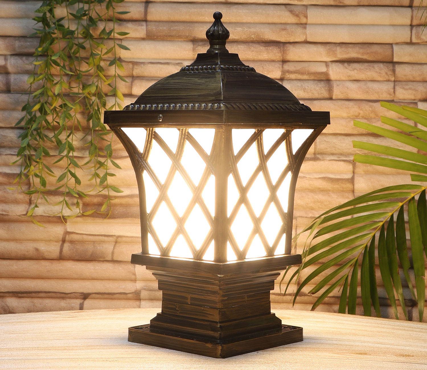 Evangel  Outdoor Lighting Gate Pillar Light