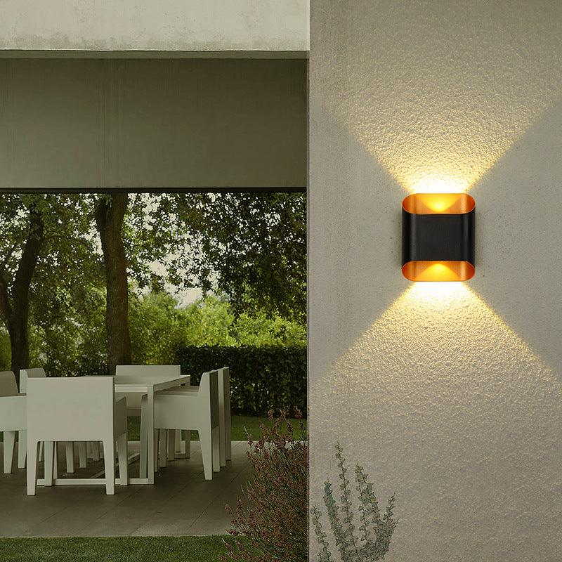 2 Led Outdoor Black Gold Wall Light