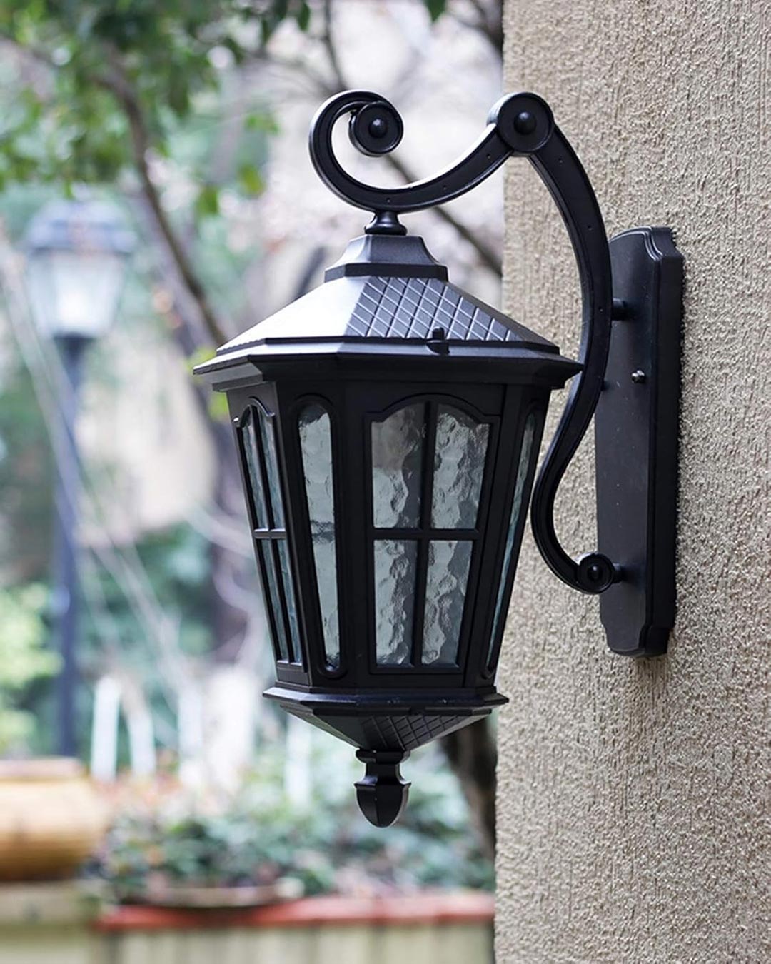 Outdoor Garden Wall Lamp
