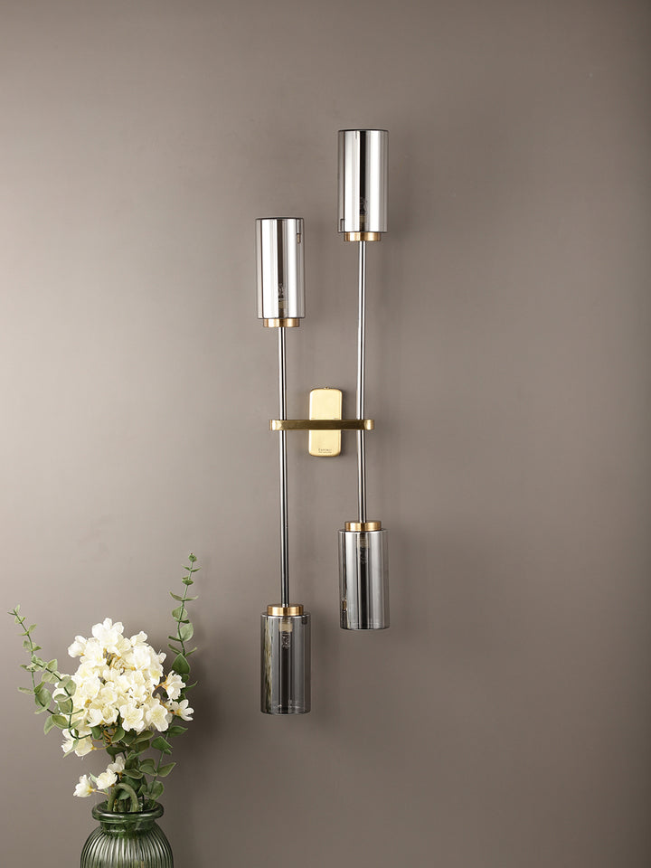 GloGlass Illuminaire Wall Light