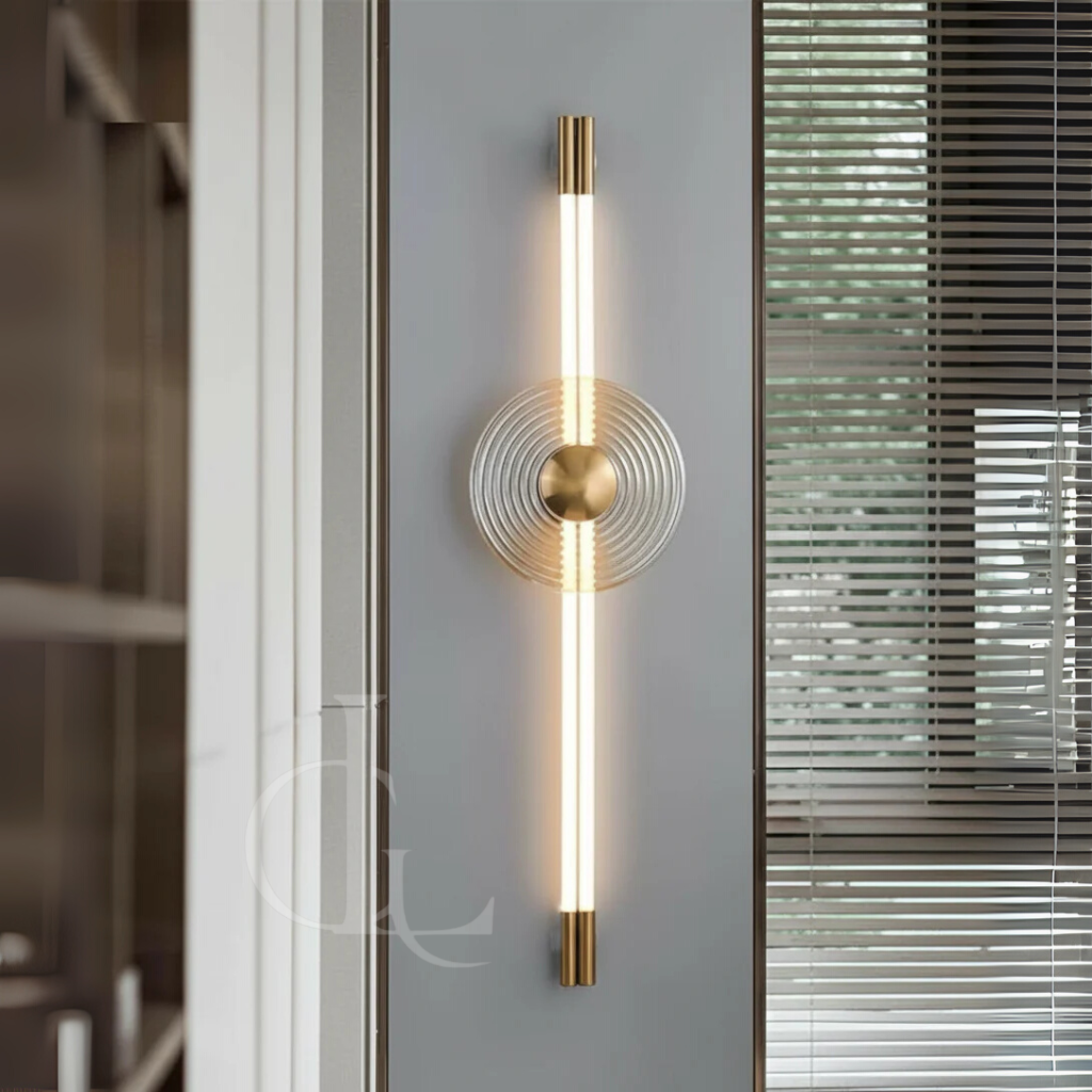 Parallel Poetry (Glass, 1200mm) Wall light