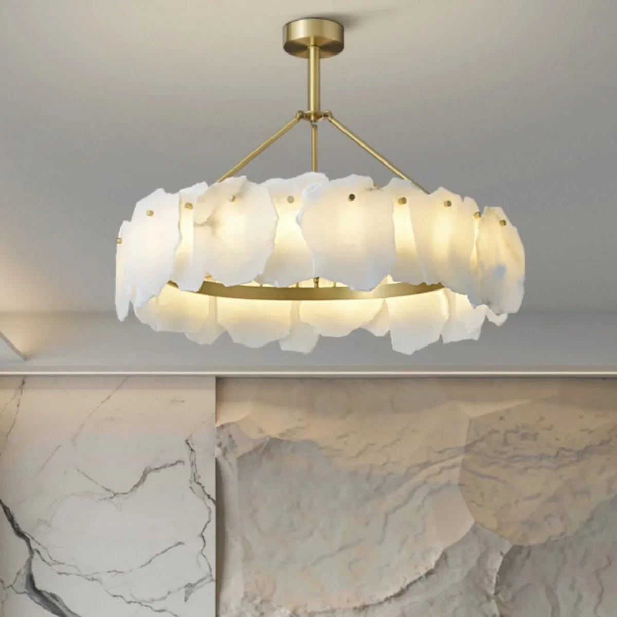 Modern Style Indoor Decoration Alabaster Chandelier