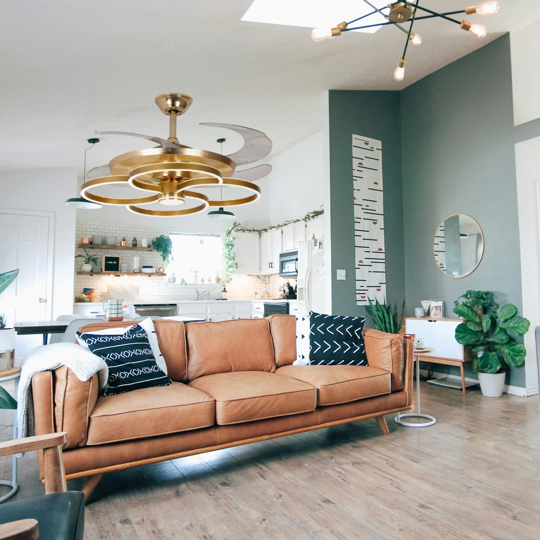 Whisper Arc Retractable Ceiling Fan 2.0