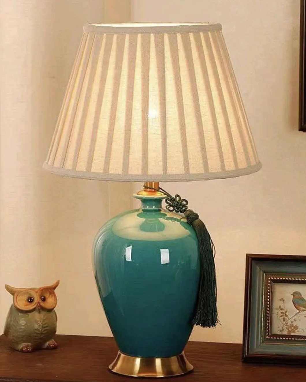 Aquatic Dreams (Sea Green, Ceramic) Table Lamp