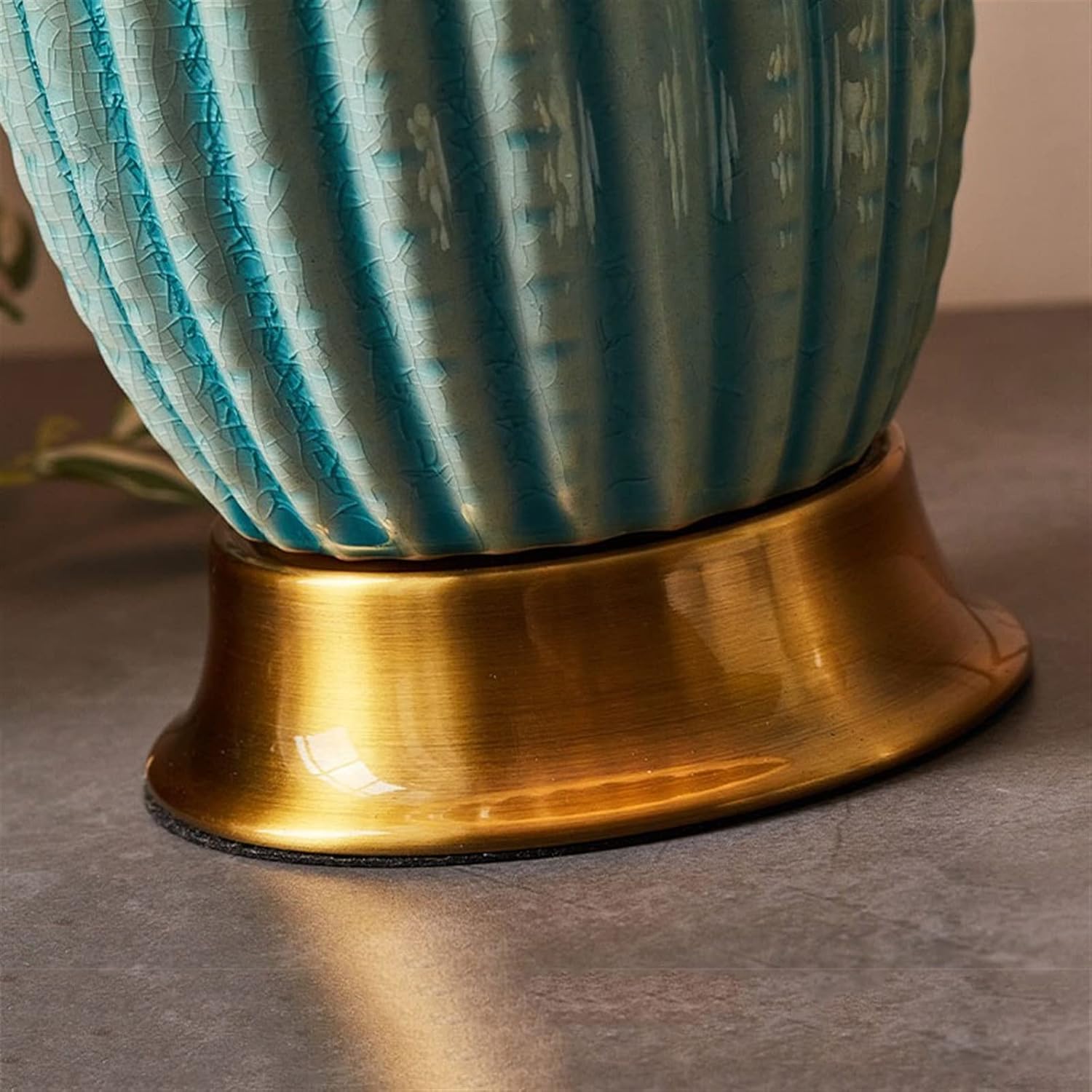 Green Oasis Table Lamp