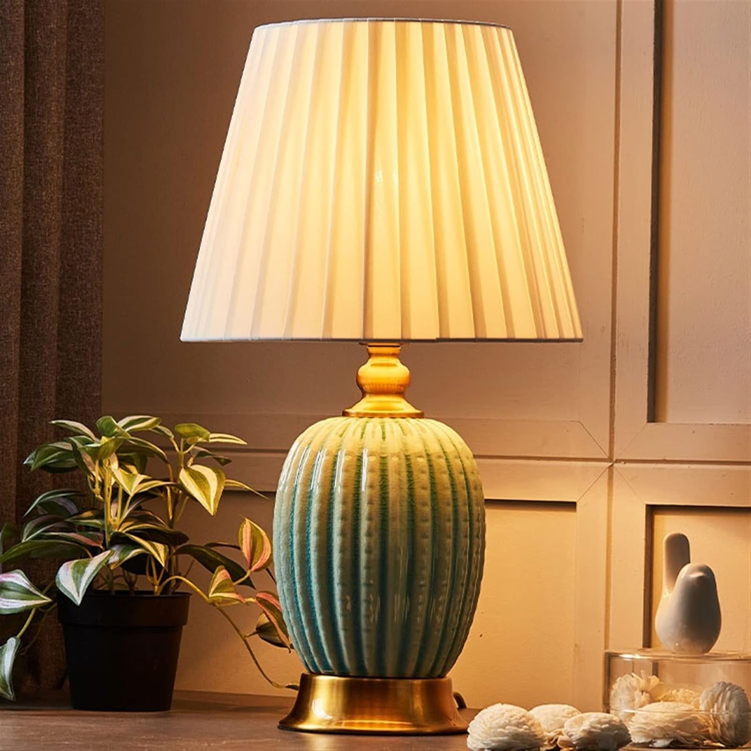 Green Oasis Table Lamp