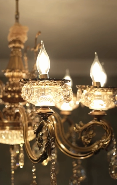 Noor-e-Haveli Chandelier (Antique)
