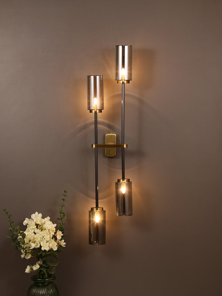 GloGlass Illuminaire Wall Light