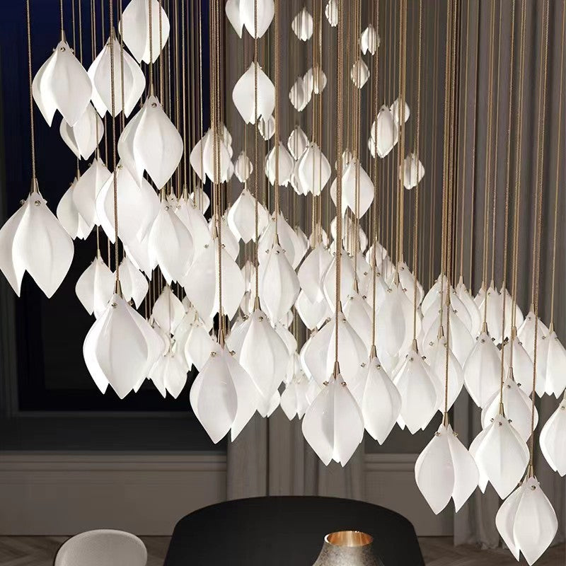 Petals in Flight (Porcelain White) Chandelier (28 Lights)