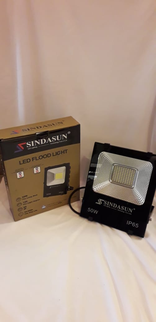 LED FLOOD LIGHT