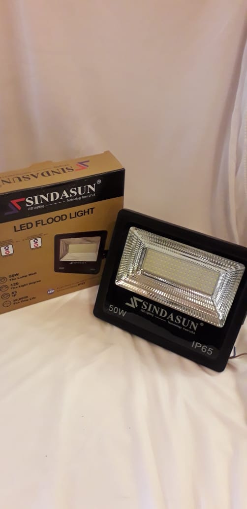 LED FLOOD LIGHT